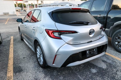 2025 Toyota Corolla Hatchback SE