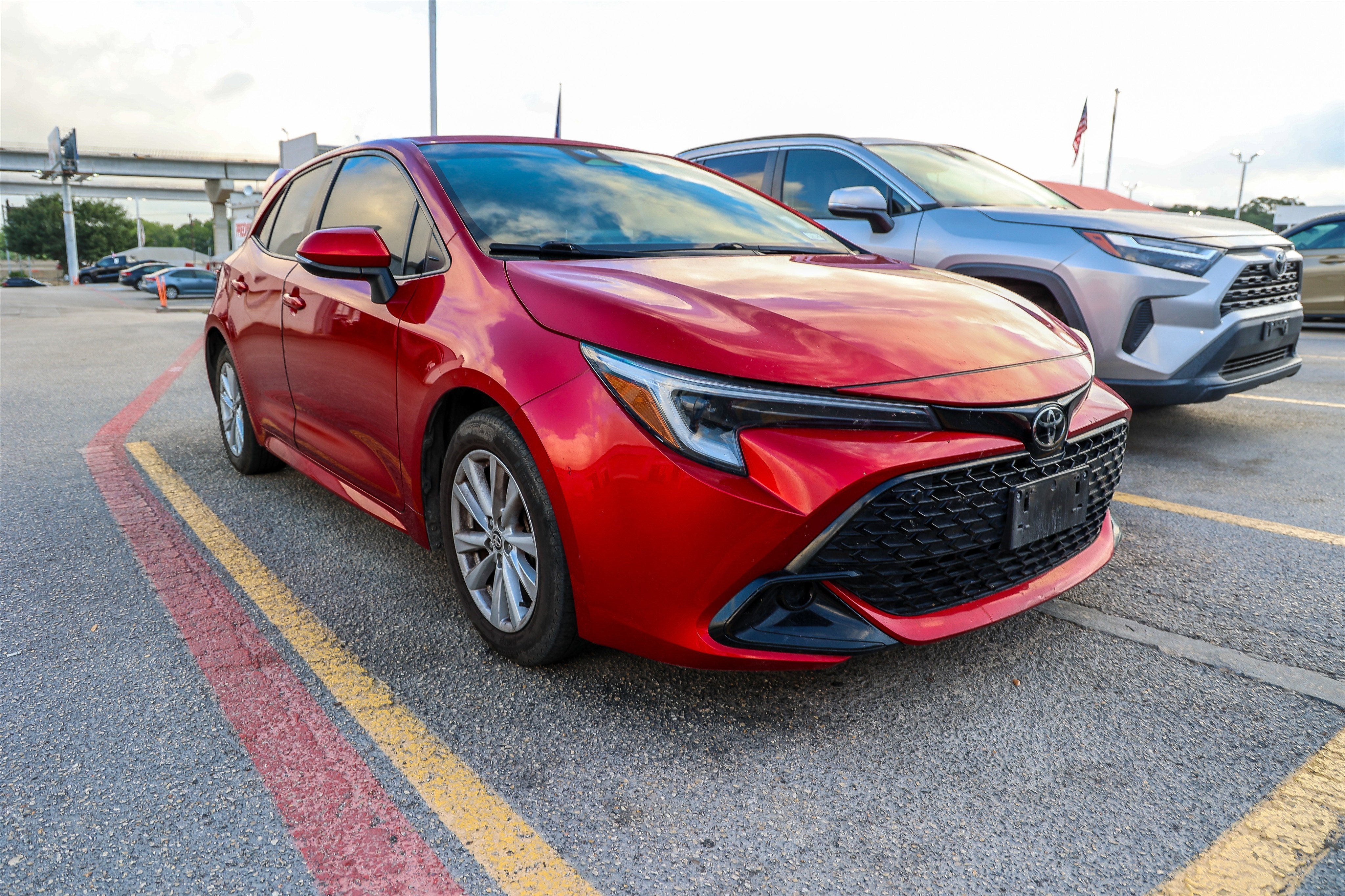 2023 Toyota Corolla Hatchback SE