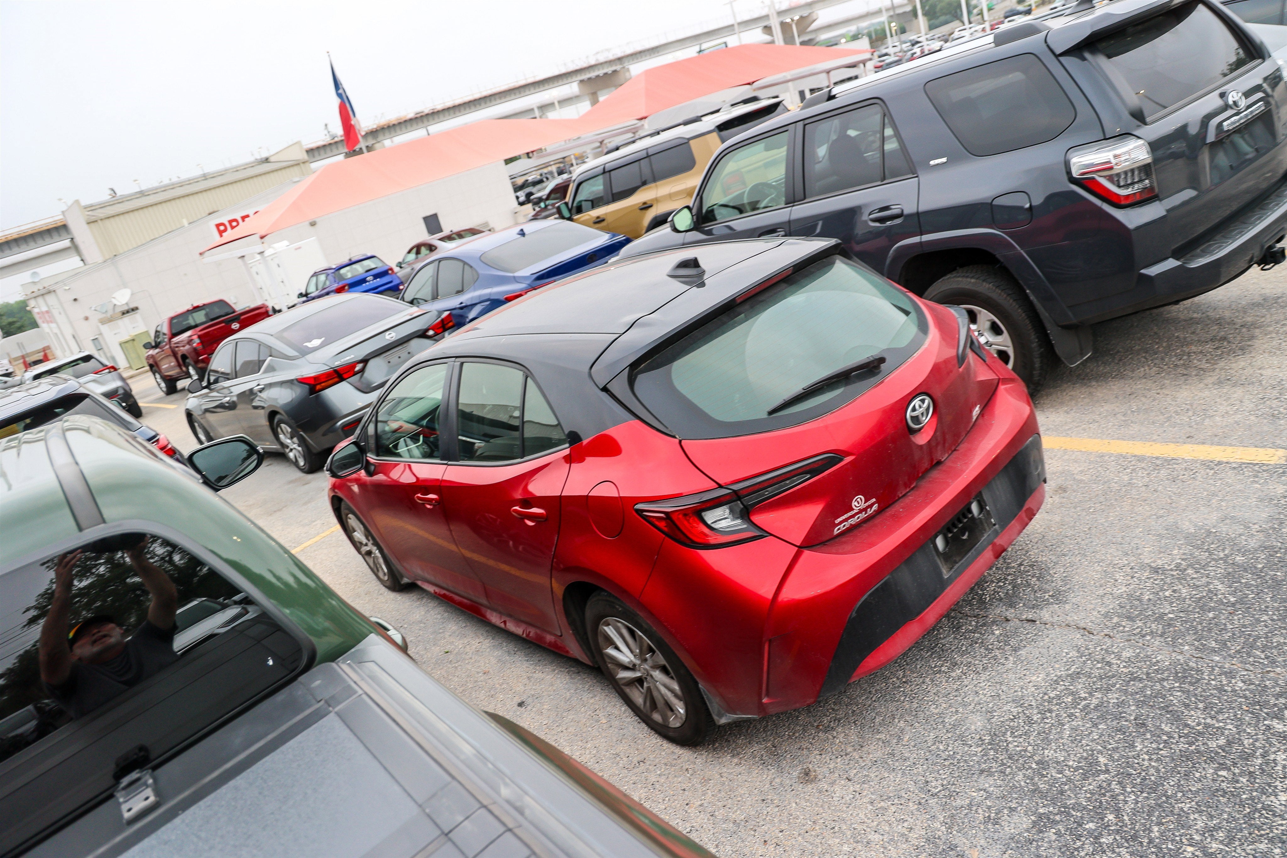2024 Toyota Corolla Hatchback SE