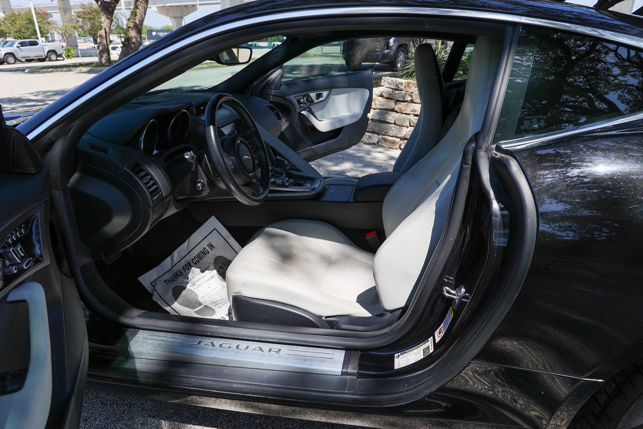2016 Jaguar F-TYPE 2DR CPE AT PREMIU
