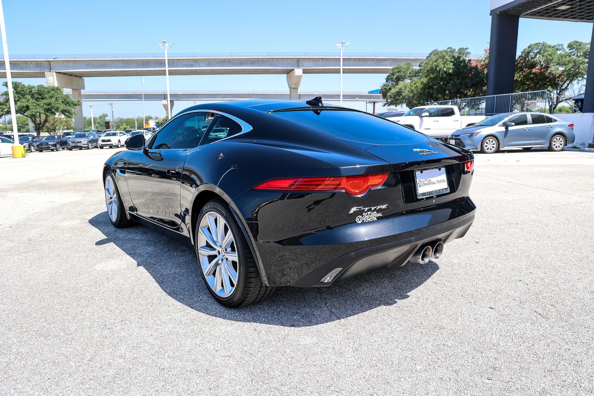 2016 Jaguar F-TYPE 2DR CPE AT PREMIU