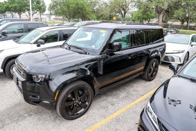 2025 Land Rover Defender X-Dynamic SE