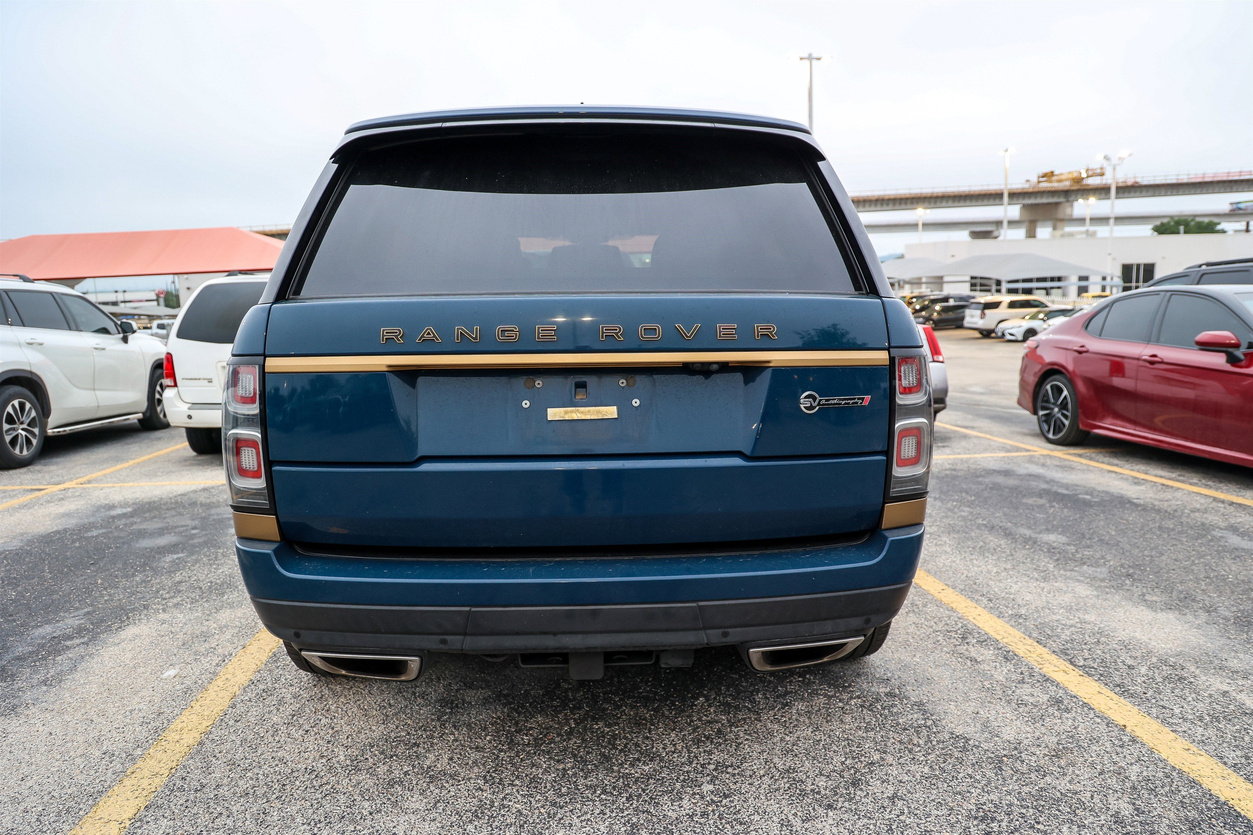 2021 Land Rover Range Rover SV Autobiography Dynamic Black