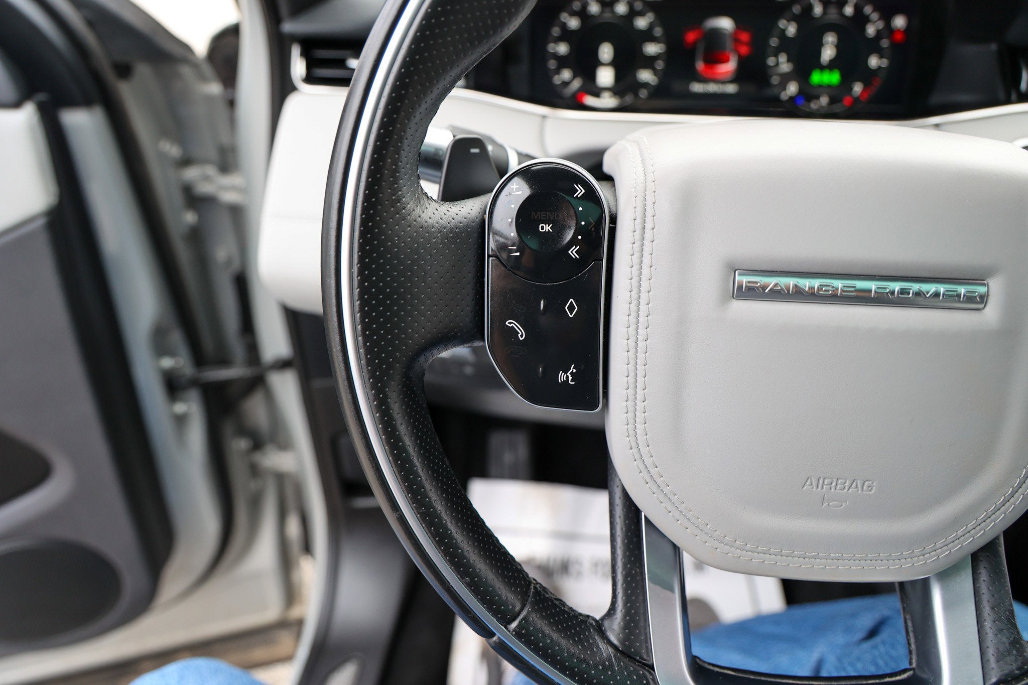 2020 Land Rover Range Rover Evoque First Edition