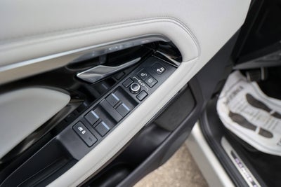 2020 Land Rover Range Rover Evoque First Edition