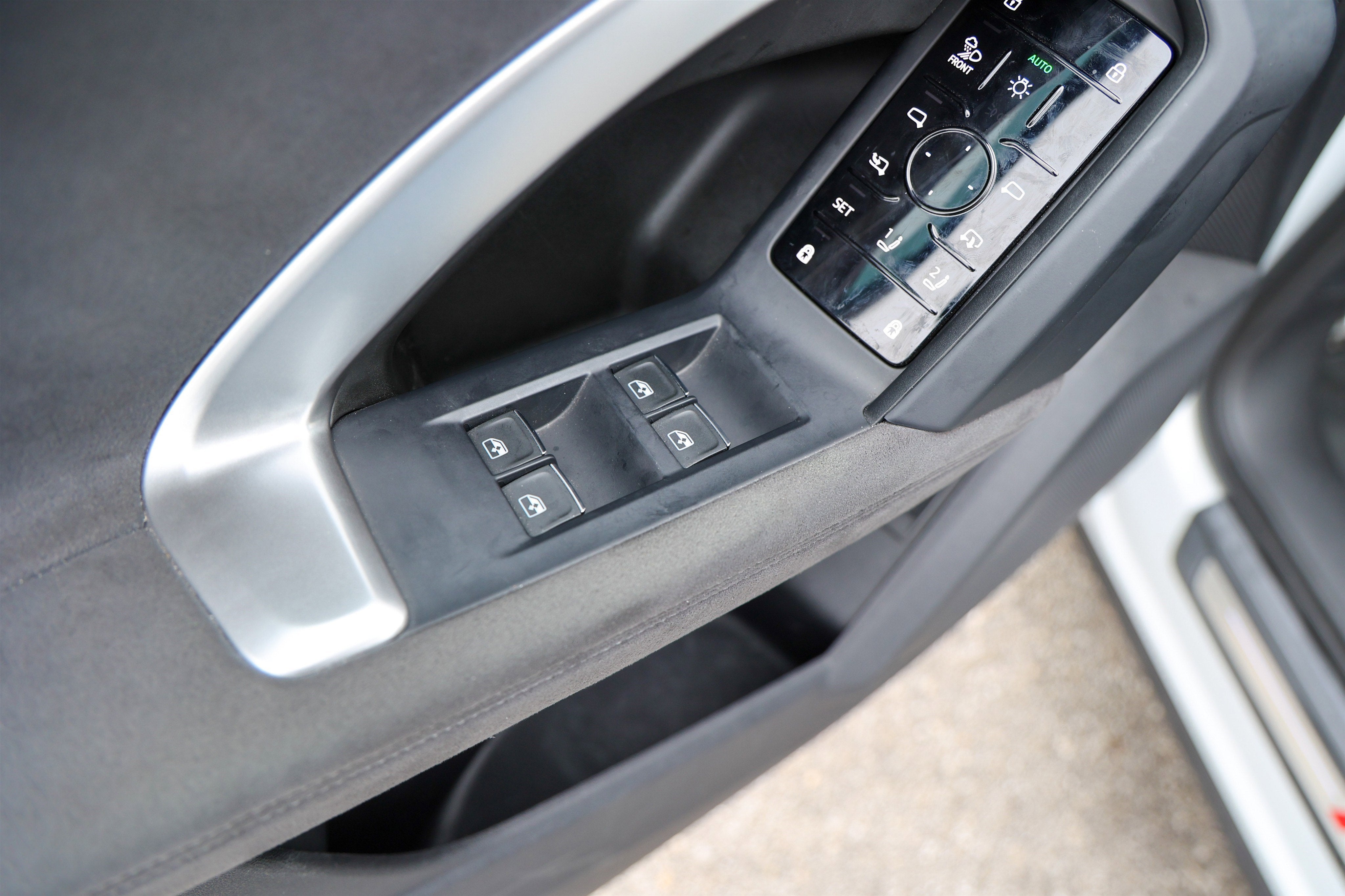 2025 Audi SQ5 Premium Plus