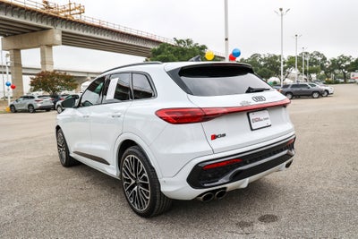 2025 Audi SQ5 Premium Plus
