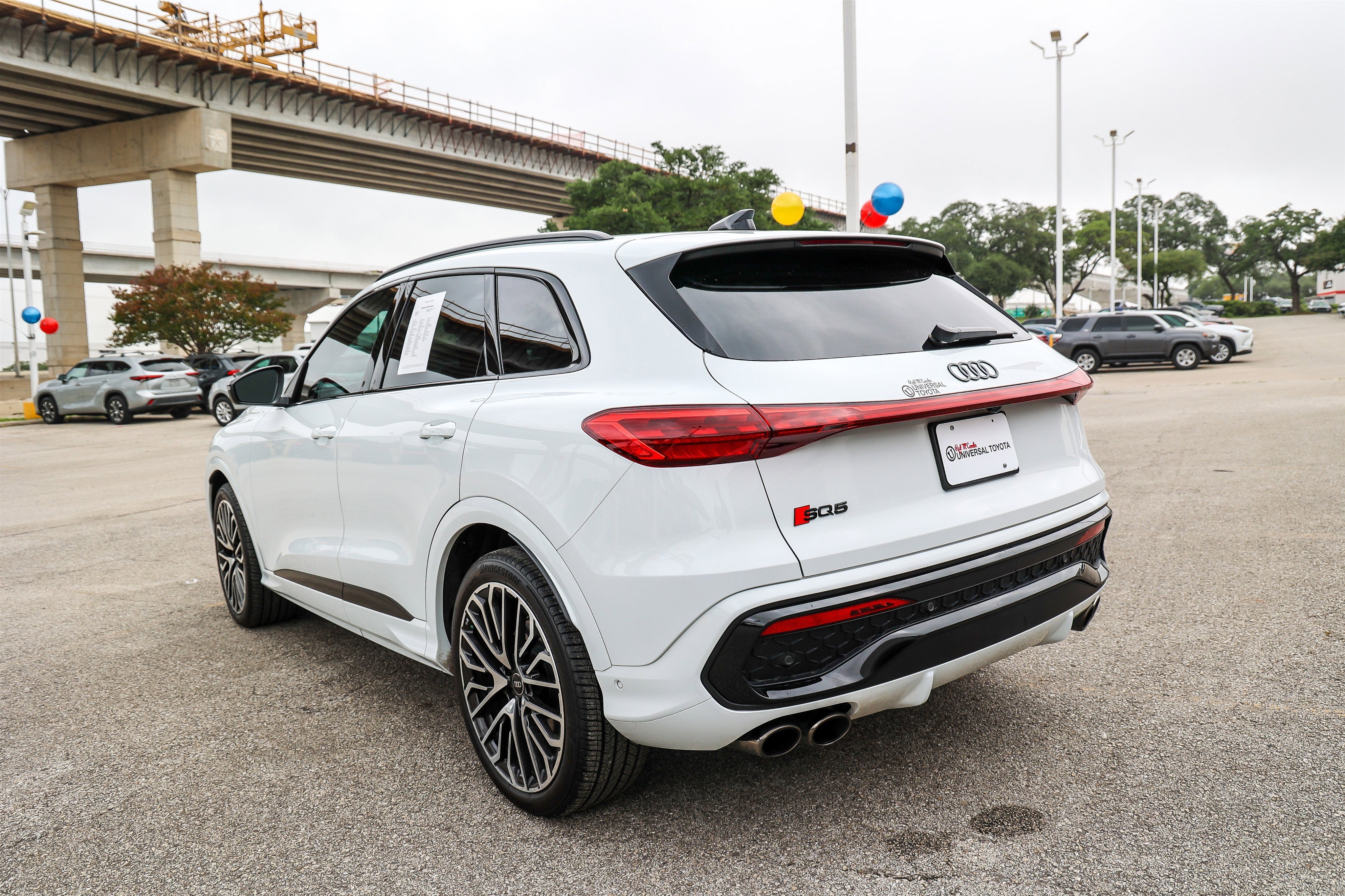 2025 Audi SQ5 Premium Plus
