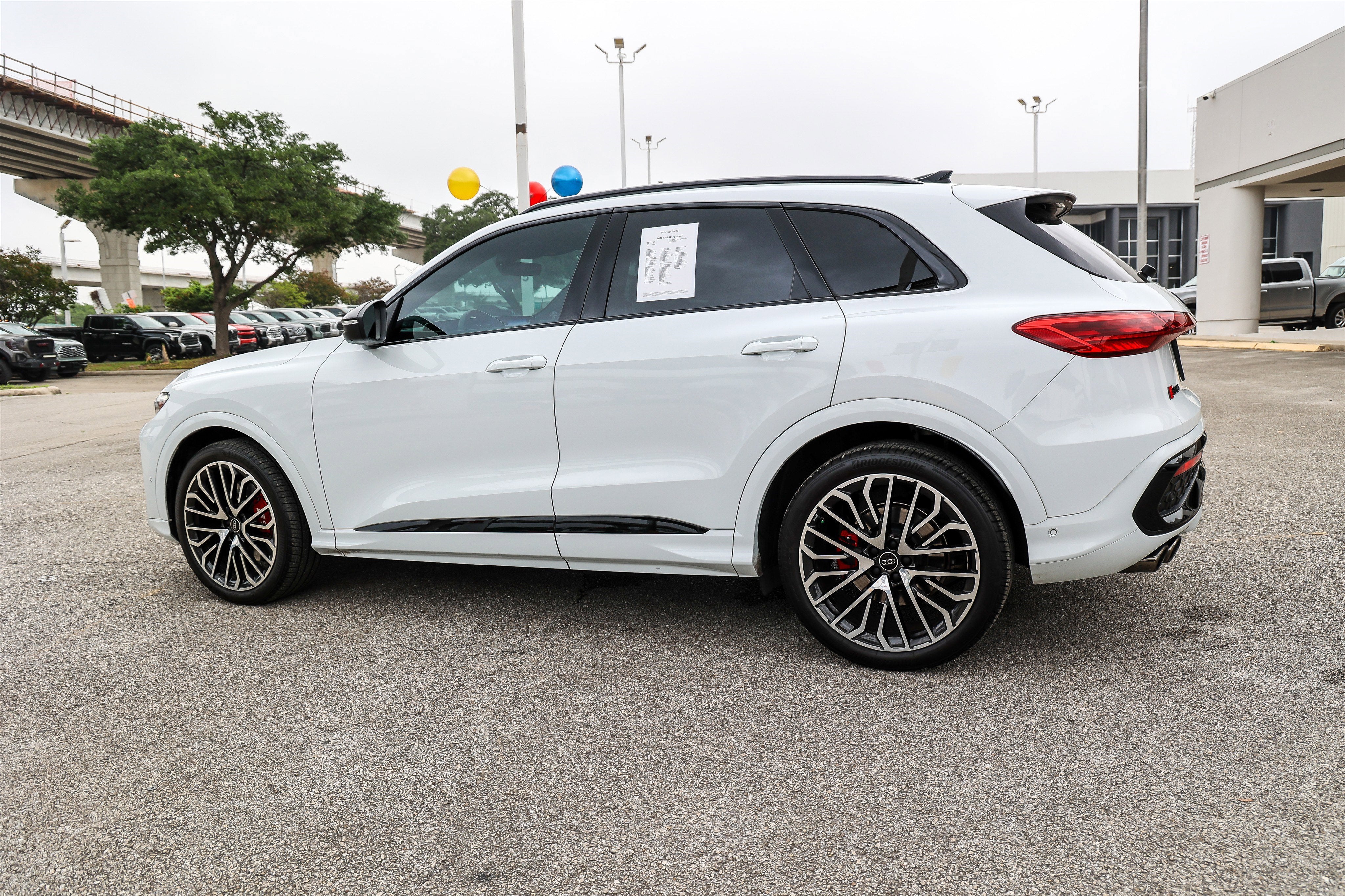 2025 Audi SQ5 Premium Plus