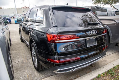 2023 Audi Q7 Premium