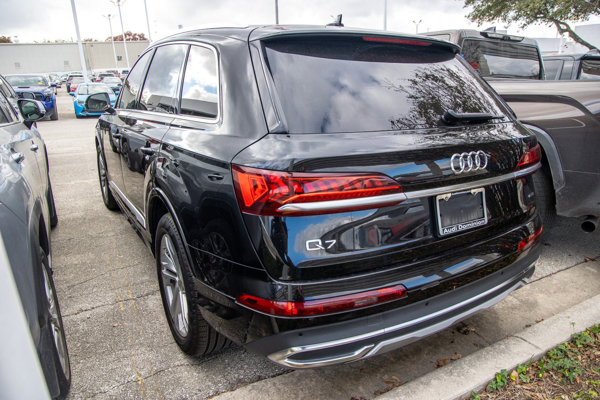 2023 Audi Q7 Premium