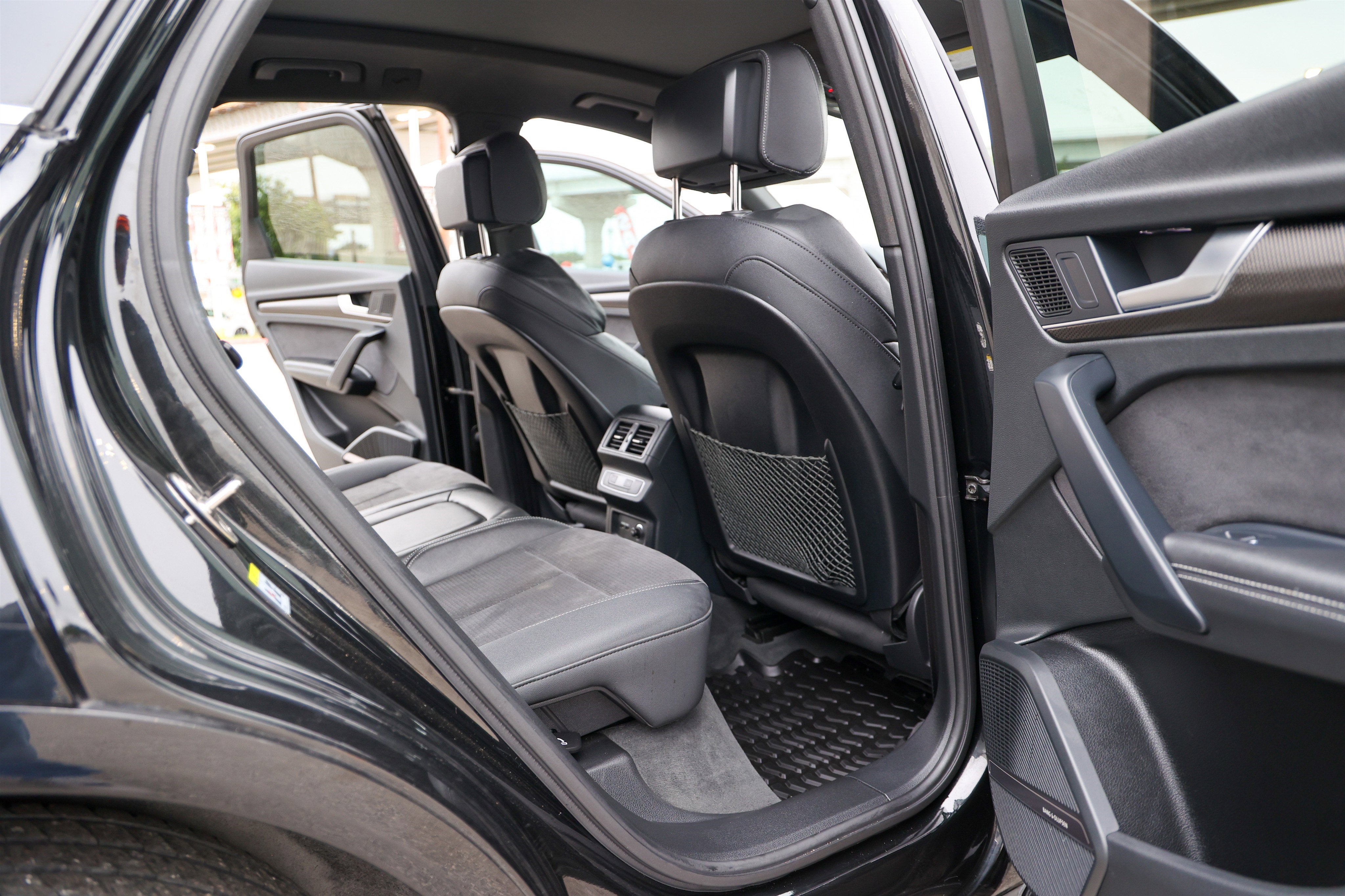2022 Audi SQ5 Premium Plus