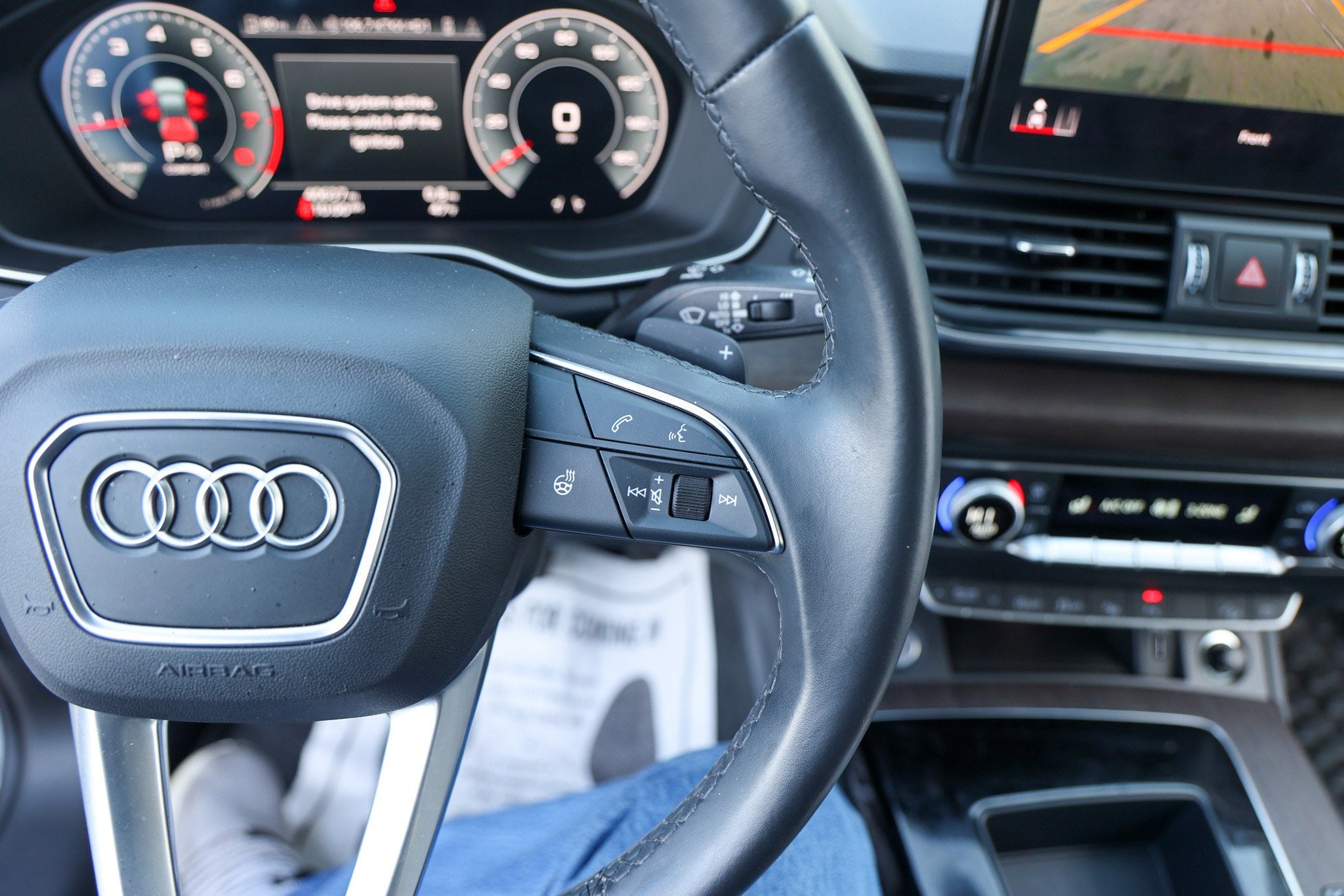 2023 Audi Q5 S line Prestige