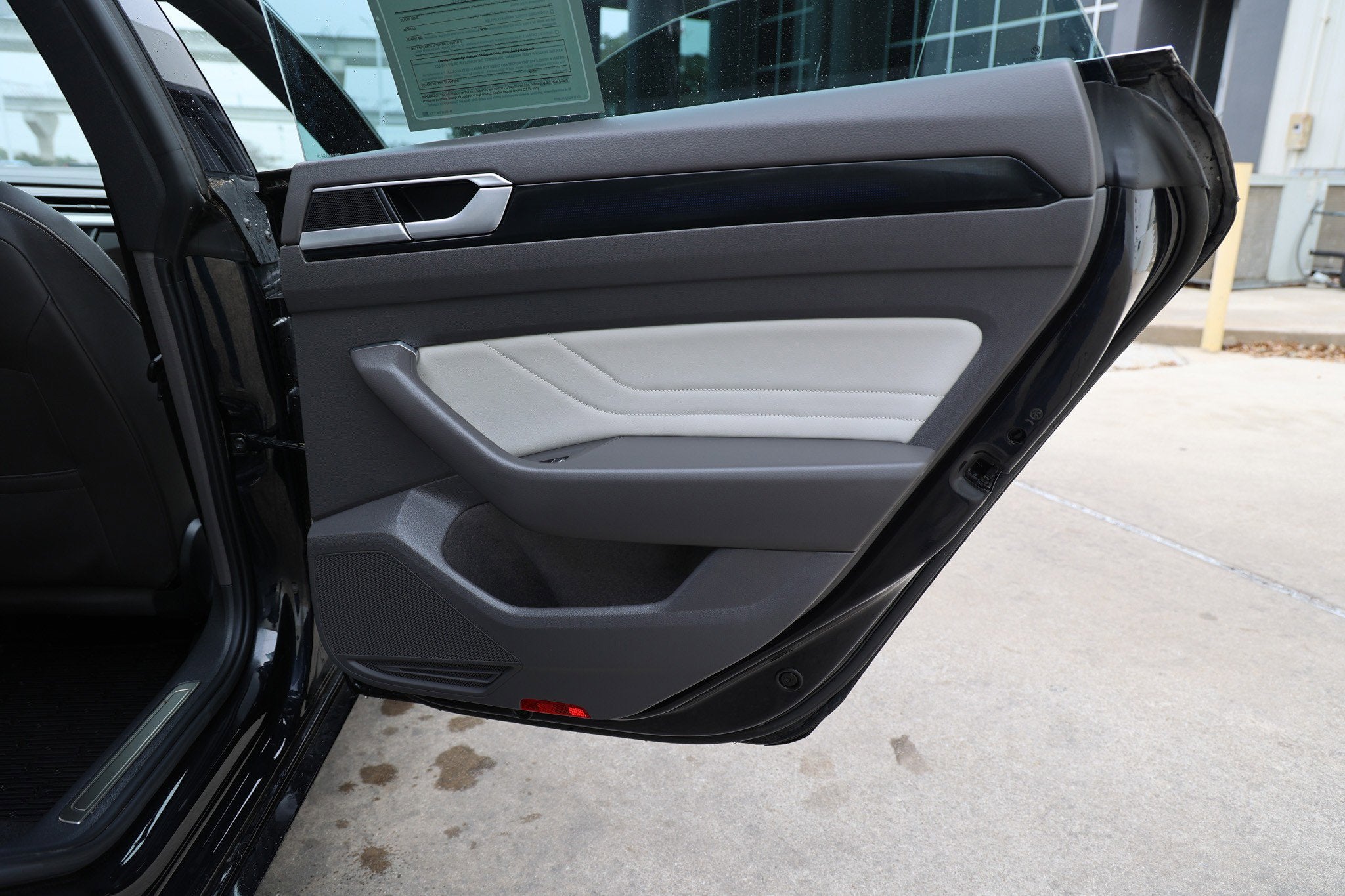 2023 Volkswagen Arteon SEL R-Line