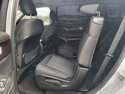 2022 Jeep Grand Cherokee L Laredo