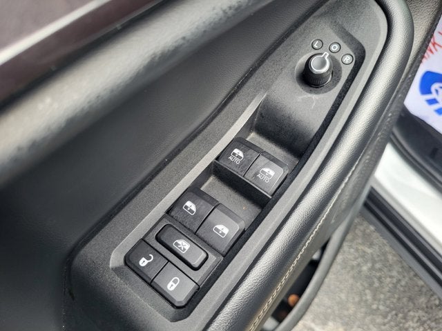 2022 Jeep Grand Cherokee L Laredo