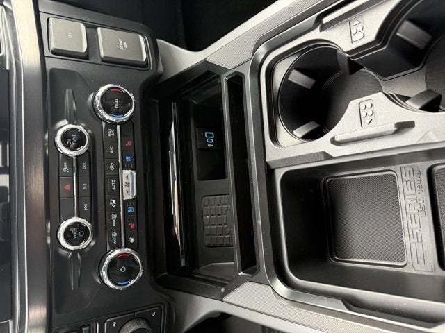 2026 Ford Super Duty F-350 DRW Lariat