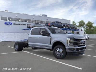 2026 Ford Super Duty F-350 DRW LARIAT