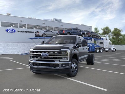 2026 Ford Super Duty F-350 DRW LARIAT
