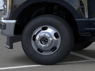 2026 Ford Super Duty F-350 DRW LARIAT