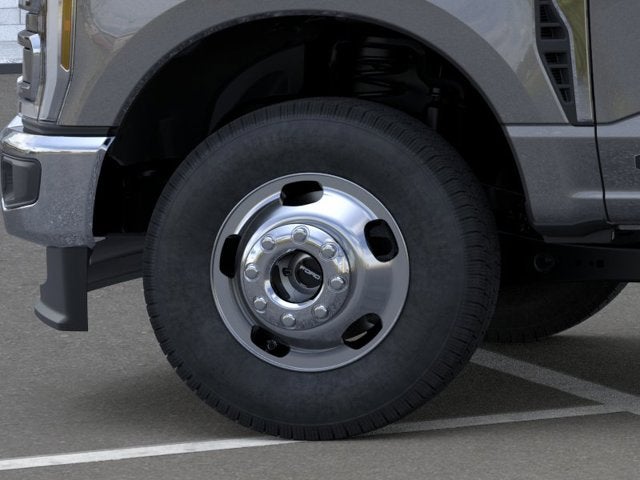 2026 Ford Super Duty F-350 DRW Base