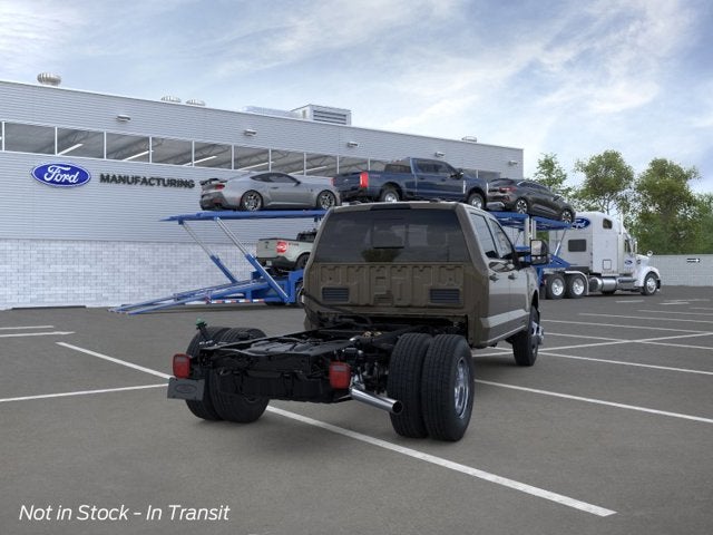 2026 Ford Super Duty F-350 DRW F-350® LARIAT®