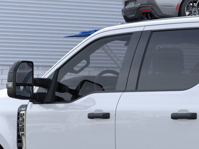 2026 Ford Super Duty F-350 DRW XLT