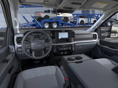 2026 Ford Super Duty F-350 DRW XLT