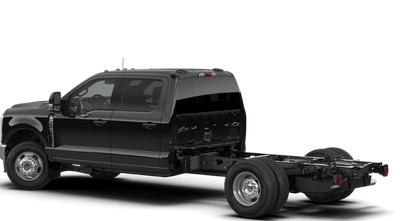 2026 Ford Super Duty F-350 DRW LARIAT