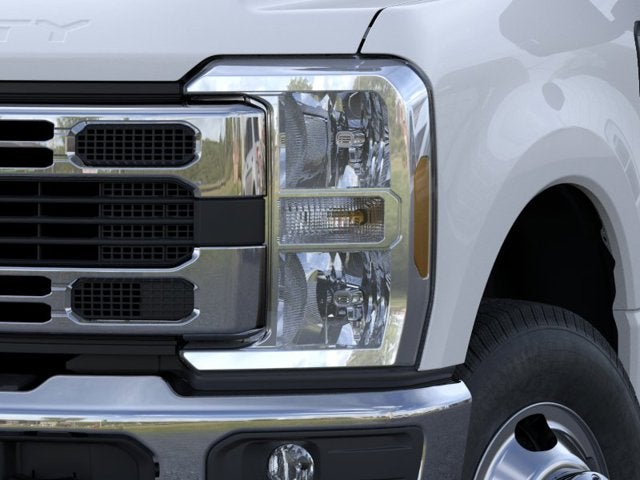 2026 Ford Super Duty F-350 DRW F-350® XL