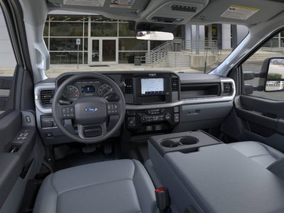2025 Ford Super Duty F-350 DRW XL