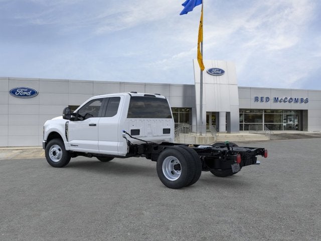 2026 Ford Super Duty F-350 DRW F-350® XLT