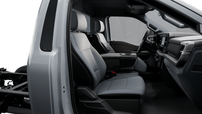 2024 Ford Super Duty F-600 DRW XLT