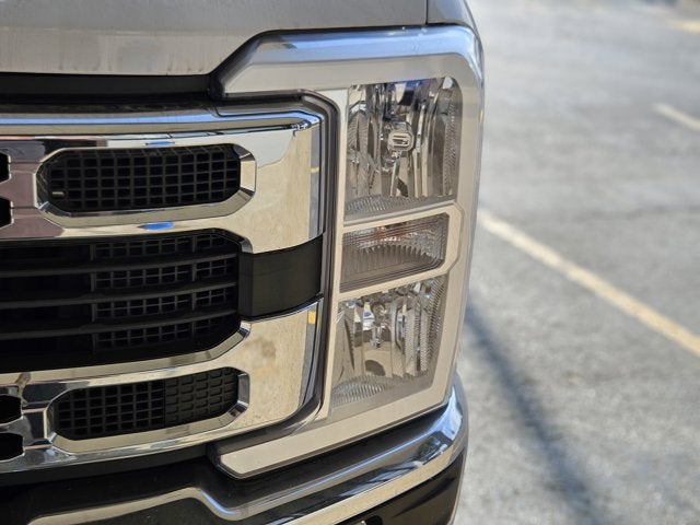 2024 Ford Super Duty F-350 DRW Chassis Cab XL