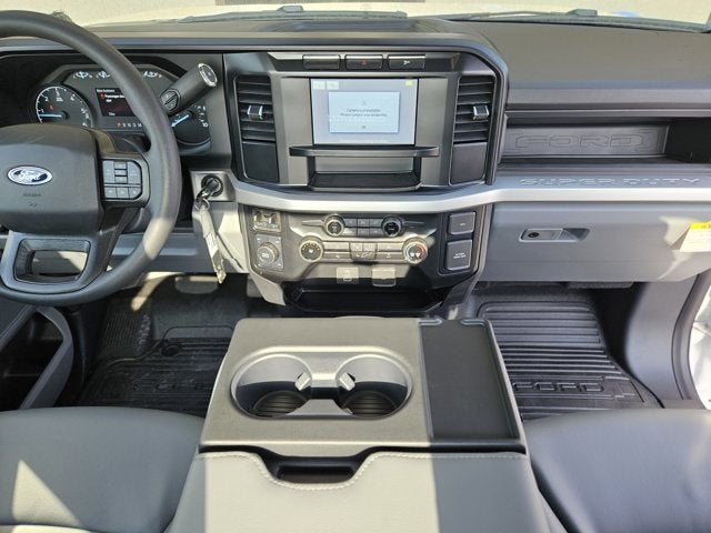 2024 Ford Super Duty F-350 DRW Chassis Cab XL