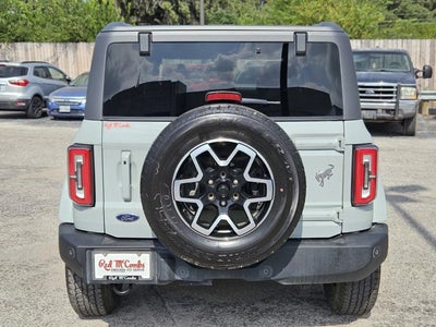 2024 Ford Bronco Outer Banks