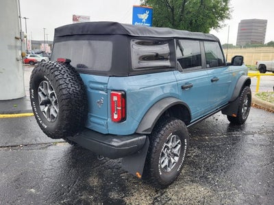 2022 Ford Bronco Badlands