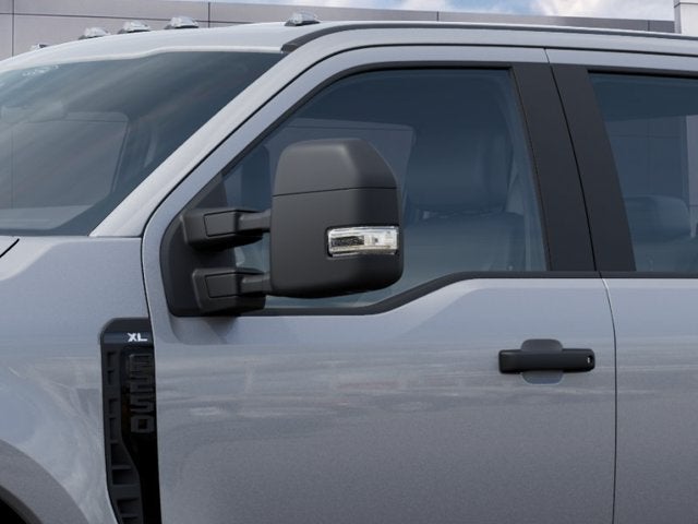 2027 Ford Super Duty F-250 SRW XL