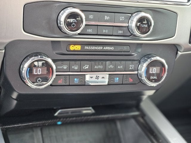 2022 Ford Super Duty F-250 SRW Platinum