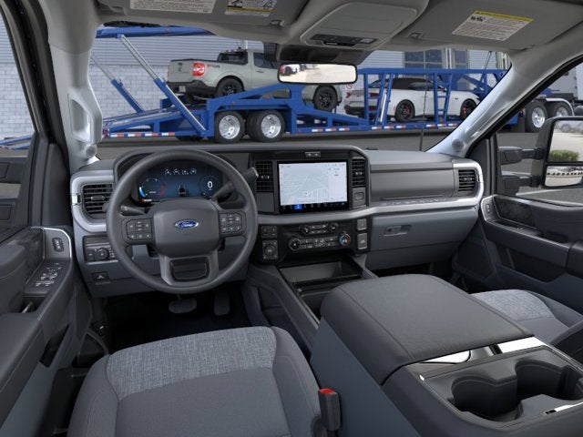 2026 Ford Super Duty F-350 SRW XLT
