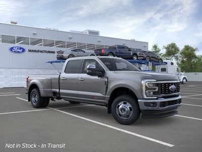 2026 Ford Super Duty F-350 DRW LARIAT