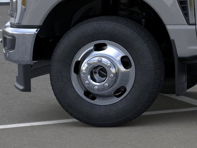 2026 Ford Super Duty F-350 DRW Base