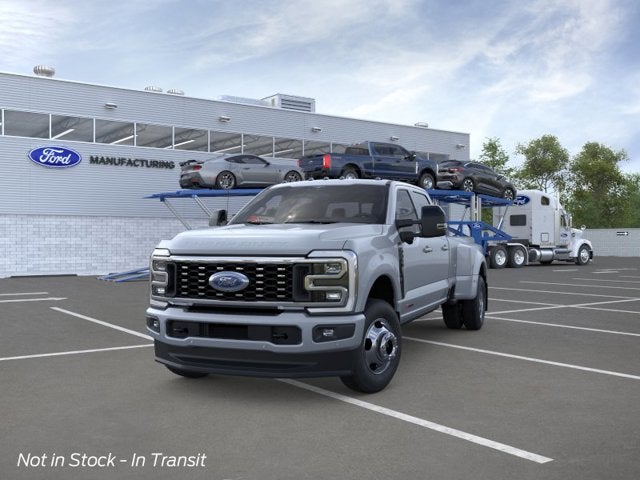 2026 Ford Super Duty F-350 DRW F-350® Platinum®