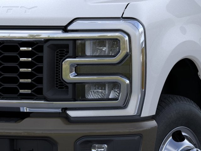 2026 Ford Super Duty F-350 DRW F-350® King Ranch®