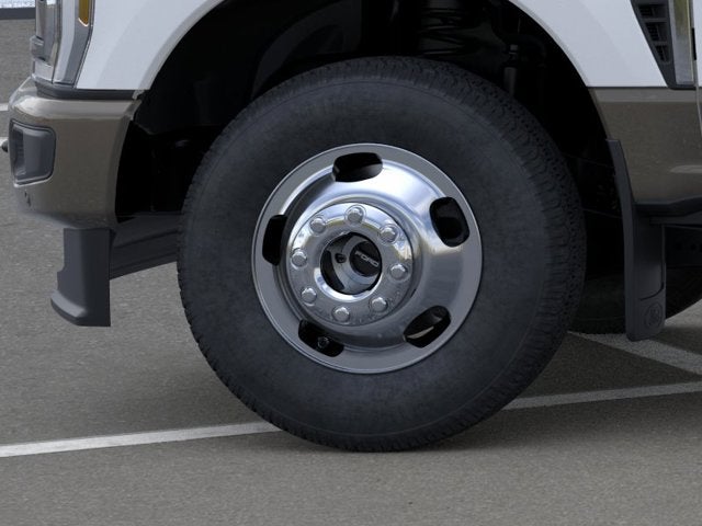 2026 Ford Super Duty F-350 DRW F-350® King Ranch®