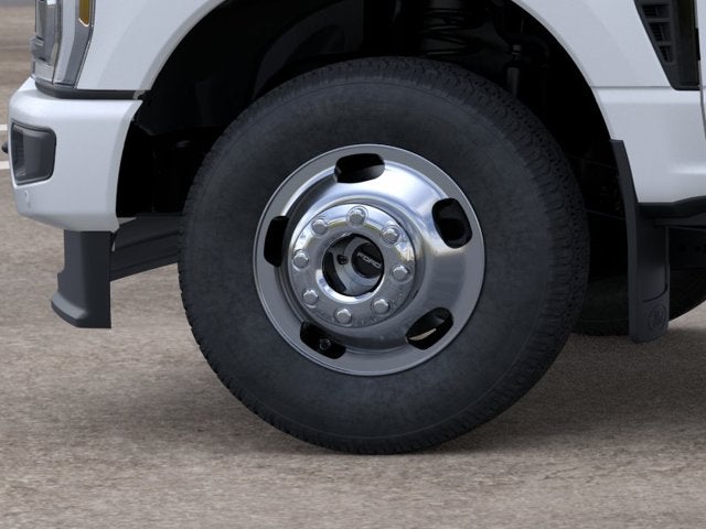 2026 Ford Super Duty F-350 DRW Platinum