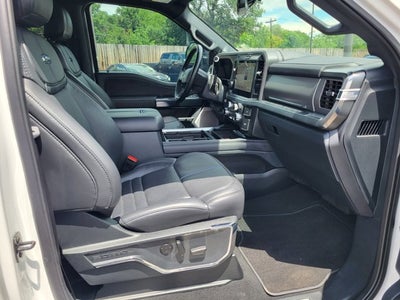 2025 Ford Super Duty F-350 DRW Platinum