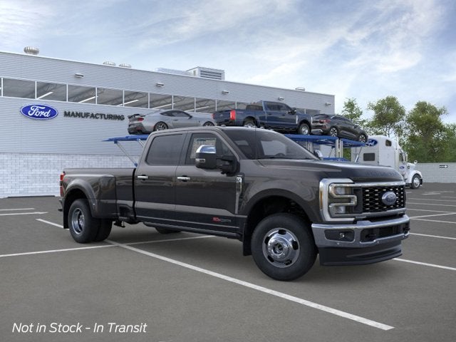 2026 Ford Super Duty F-350 DRW F-350® Lariat®