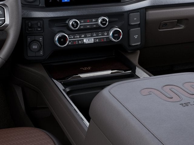 2027 Ford Super Duty F-350 DRW F-350® King Ranch®