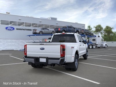 2026 Ford Super Duty F-350 DRW LARIAT